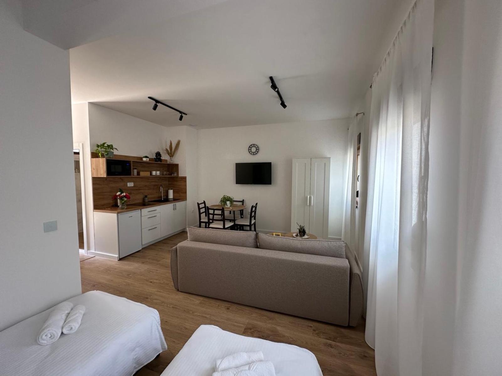 Studio Apartmani Izvor Blagaj Eksteriør billede
